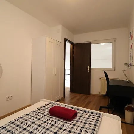 New A In Kiraly Street 106 Apartment