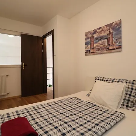 Apartment New A In Kiraly Street 106 Budapest